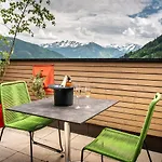 公寓 Der Sonnberg Alpinlodges - Mit Seeblick, Privater Sauna Und Self Check-in *