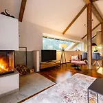 Der Sonnberg Alpinlodges - Mit Seeblick, Privater Sauna Und Self Check-in