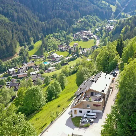 Der Sonnberg Alpinlodges - Mit Seeblick, Privater Sauna Und Self Check-in Zell am See