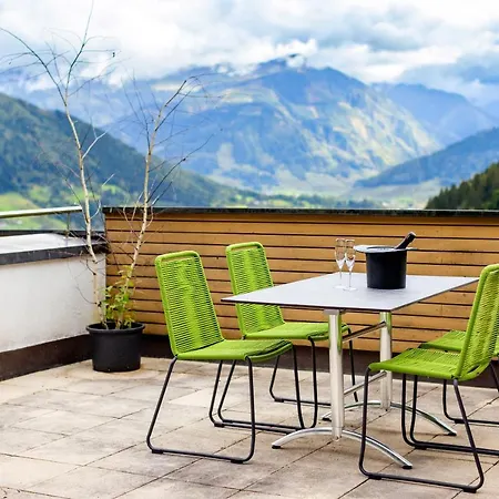 Der Sonnberg Alpinlodges - Mit Seeblick, Privater Sauna Und Self Check-in *