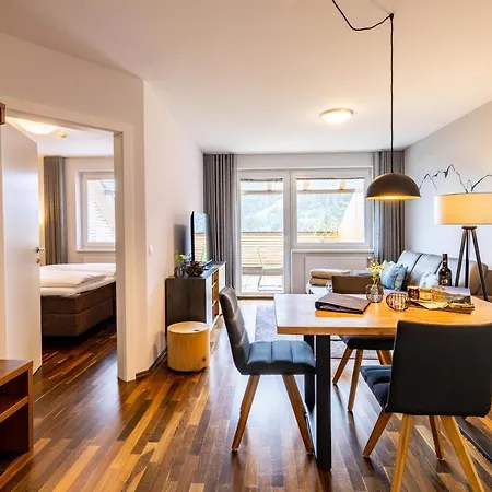 Appartement Der Sonnberg Alpinlodges - Mit Seeblick, Privater Sauna Und Self Check-in