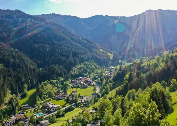 Apartament Der Sonnberg Alpinlodges - Mit Seeblick, Privater Sauna Und Self Check-in *